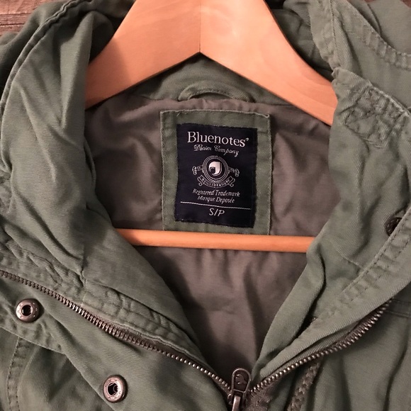 Green utility jacket - Picture 3 of 3